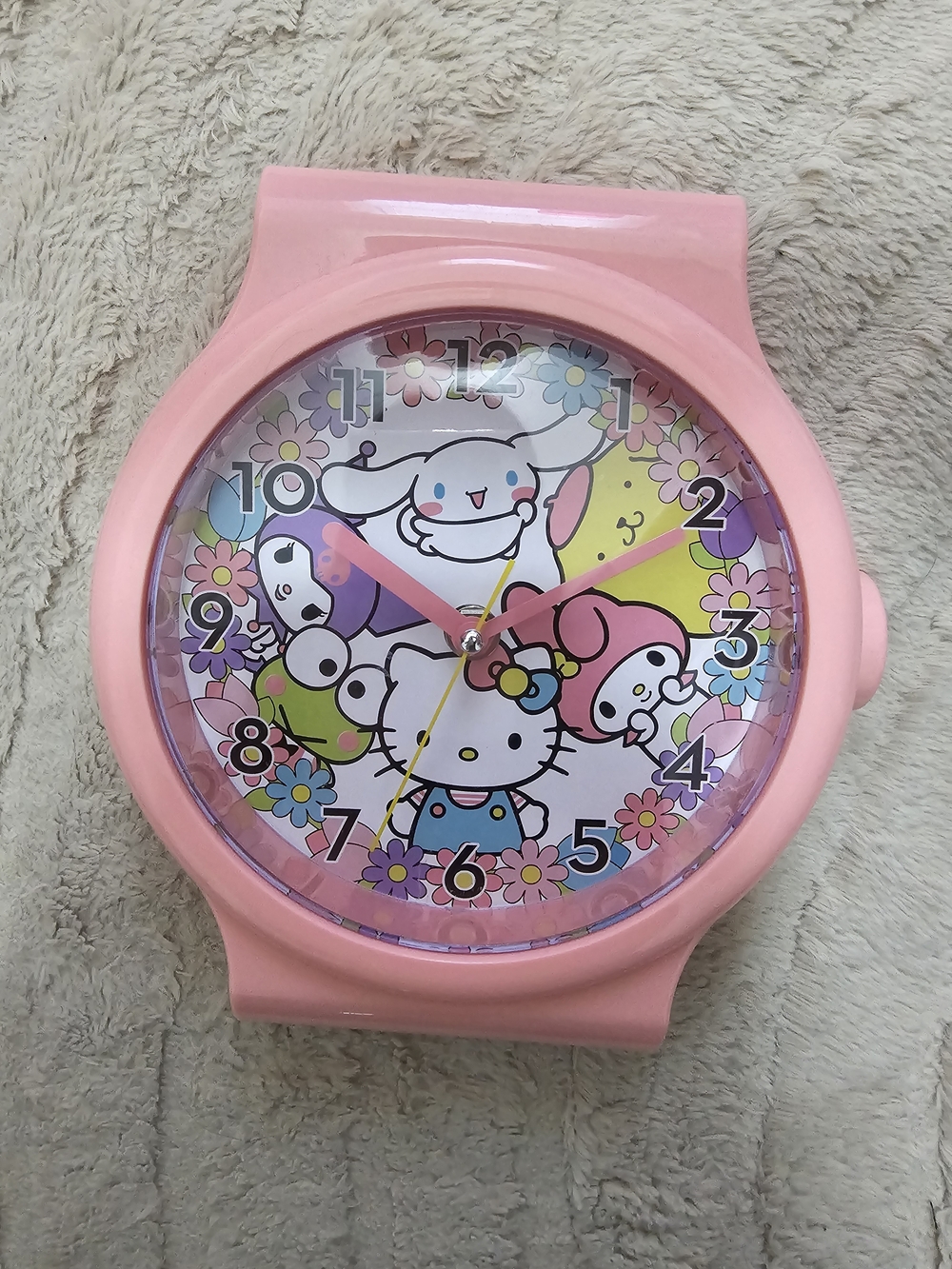 Sanrio Pink Hello Kitty & Friends Floral Wall Clock